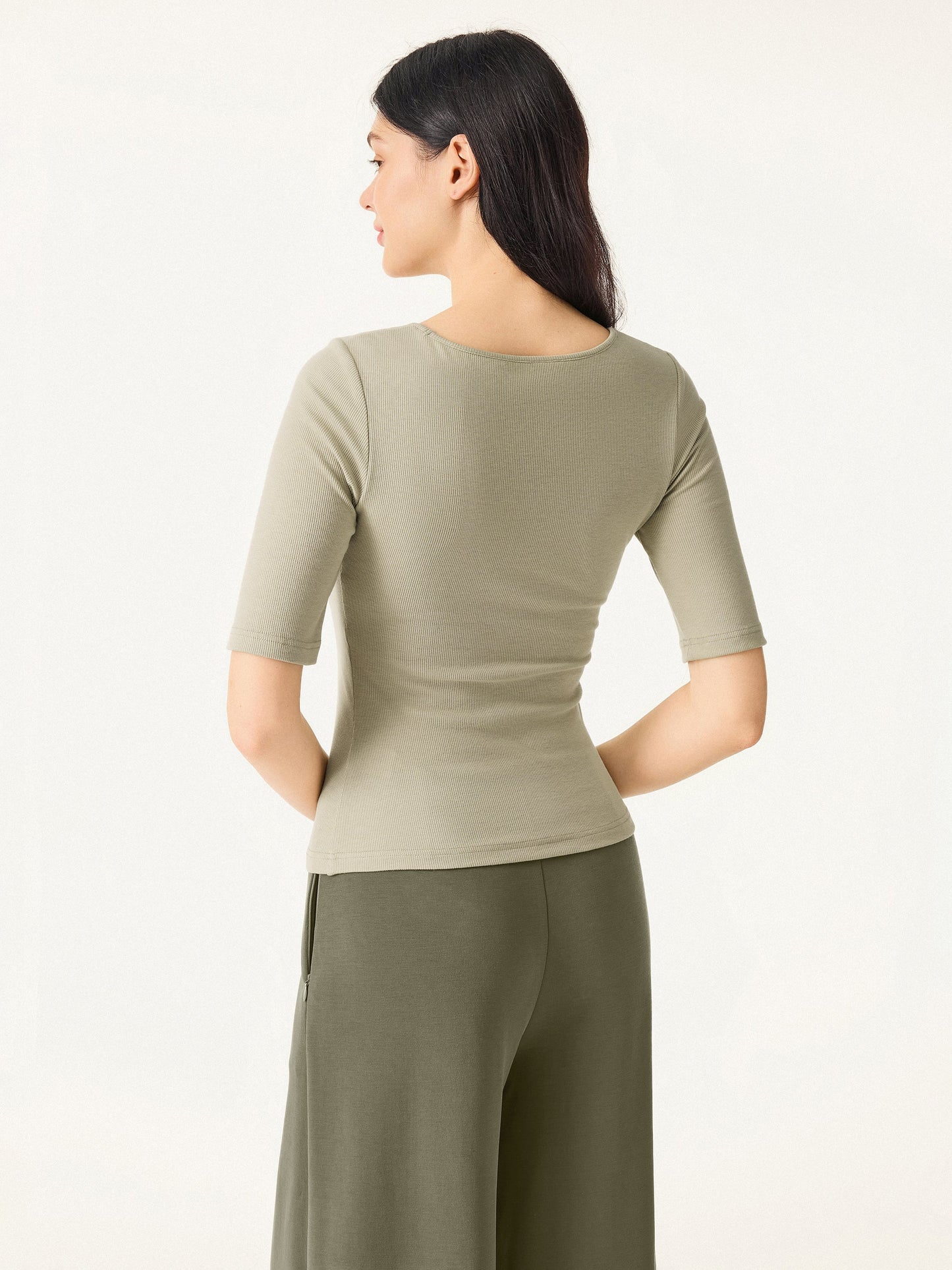 Top Essenziale in Cotone Elasticizzato a Collo Quadrato