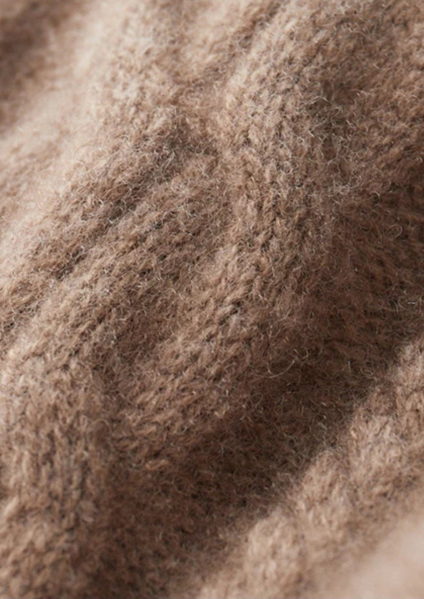 Men's Cable Knit Crew Neck Sweater - Cozy Winter Essential