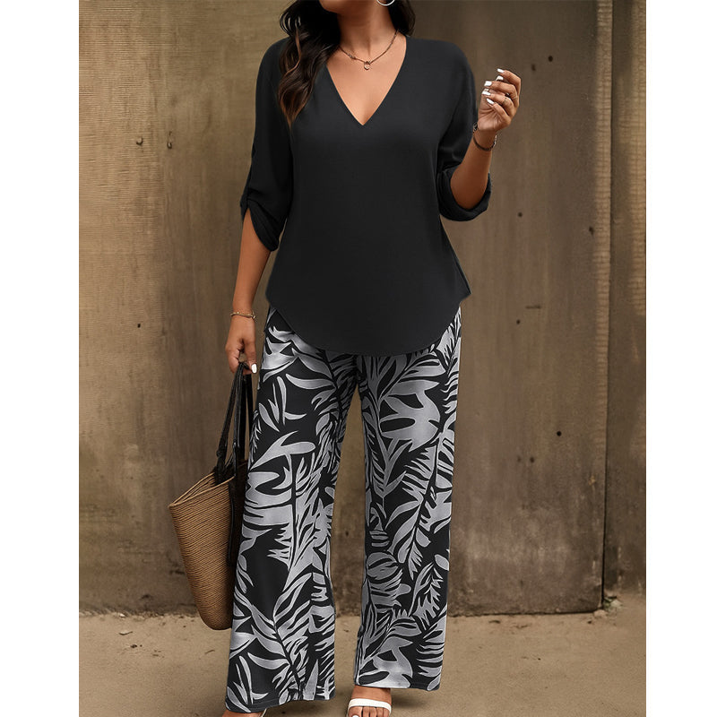 Leire | Completo Donna Blusa con Scollo a V e Pantaloni Stampati a Gamba Larga